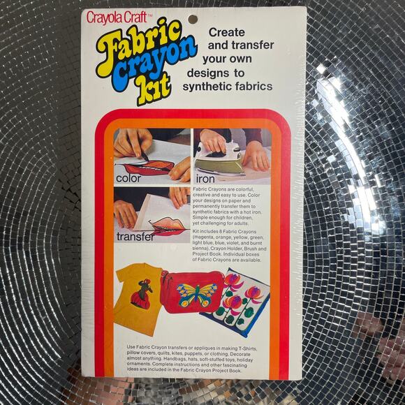 Vintage Binney & Smith Crayola Craft Fabric Crayon Kit No 5100 USA NOS - Picture 2 of 7